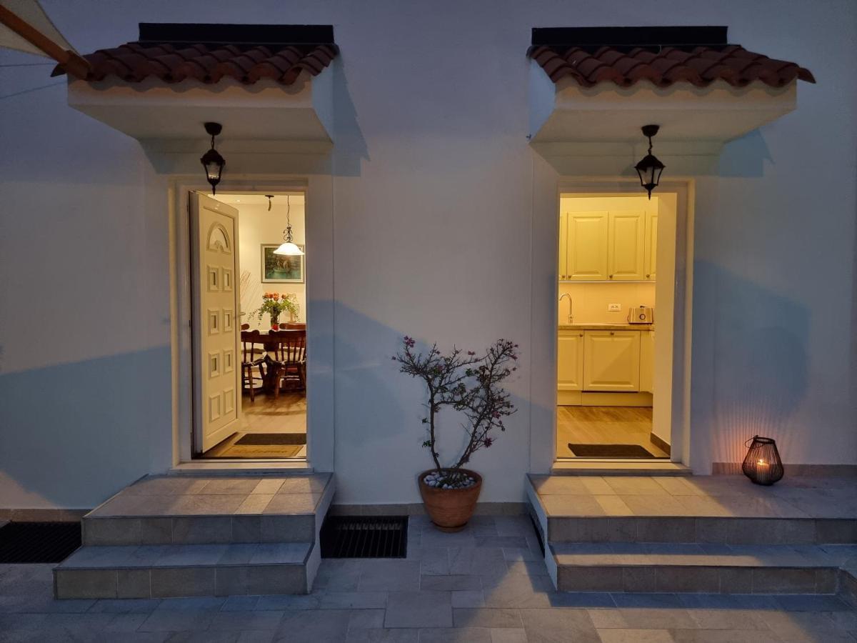 Rose Villa *