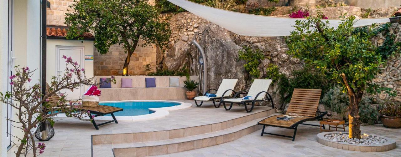 Villa Rose *